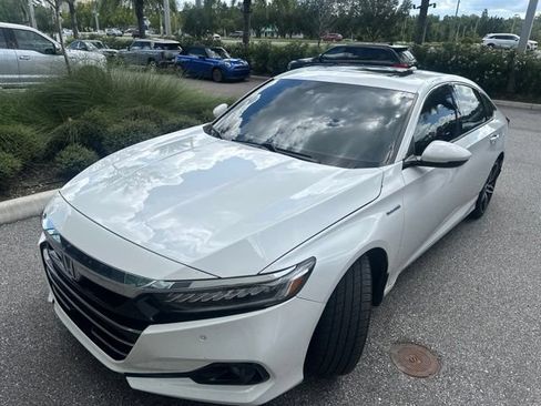 Used 2021 Honda Accord Touring image 5