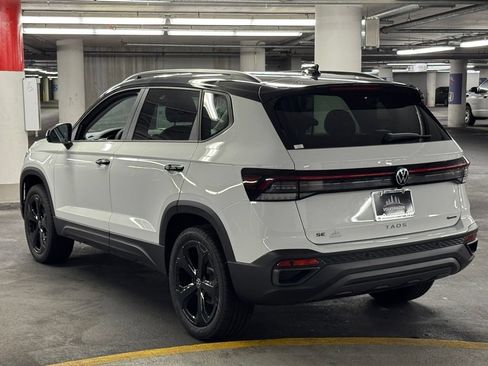 New 2026 Volkswagen Taos SE AWD/4WD image 5