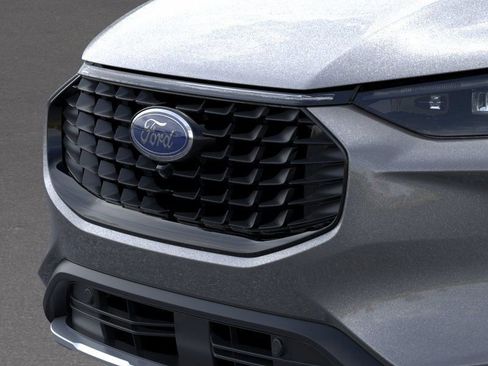 New 2025 Ford Escape SE w/ PHEV Premium Package image 17