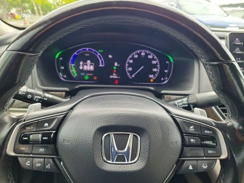 Used 2021 Honda Accord Touring image 23
