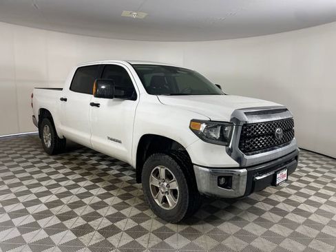 Used 2021 Toyota Tundra SR5 AWD/4WD image 16