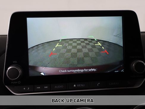 Used 2024 Nissan Sentra SV w/ All-Weather Package FWD image 5