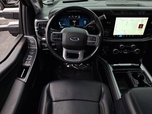 Used 2023 Ford F250 Lariat w/ Lariat Ultimate Package image 13