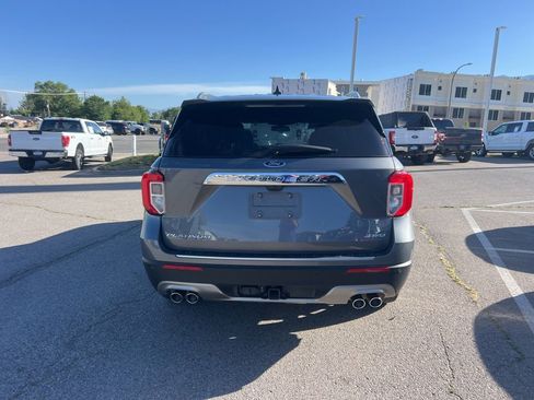 Used 2023 Ford Explorer Platinum w/ Technology Package AWD/4WD image 9