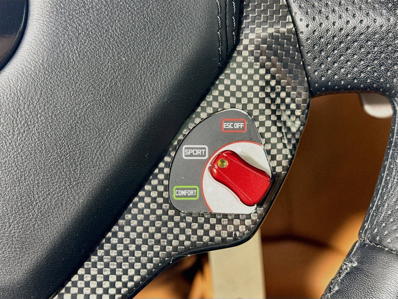 Used 2014 Ferrari California RWD image 20