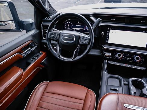 Used 2024 GMC Sierra 2500 Denali Ultimate w/ Max Trailering Package image 14