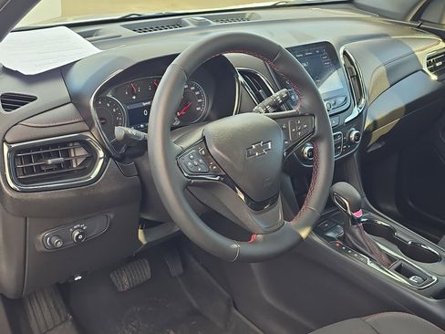 Certified 2024 Chevrolet Equinox RS image 15
