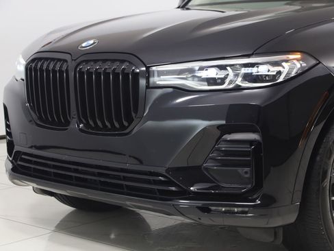 Used 2022 BMW X7 xDrive40i w/ Premium Package AWD/4WD image 56