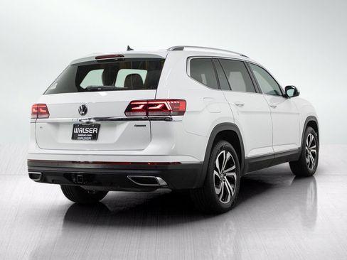 Used 2023 Volkswagen Atlas SEL AWD/4WD image 5