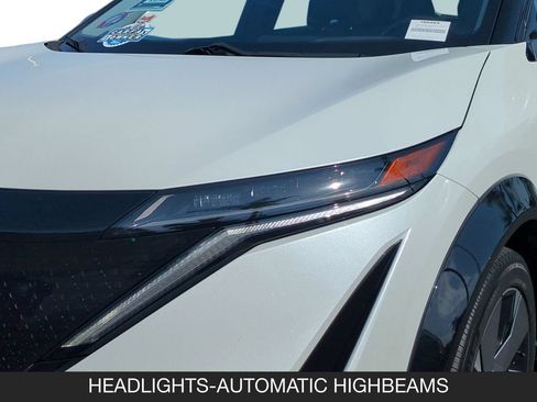 Used 2023 Nissan Ariya AWD/4WD image 10