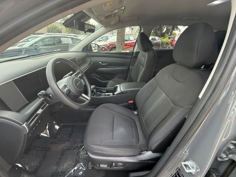 Used 2025 Hyundai Tucson SEL image 25