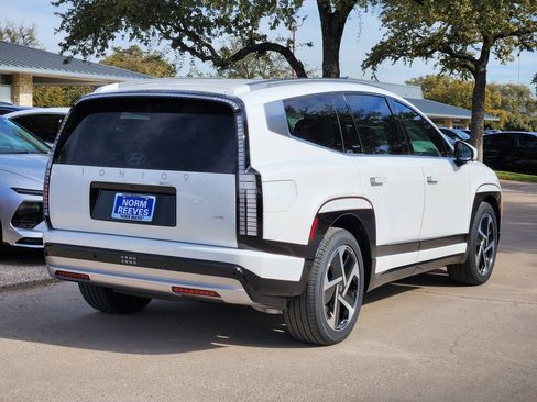 New 2026 Hyundai Ioniq 9 Limited image 4