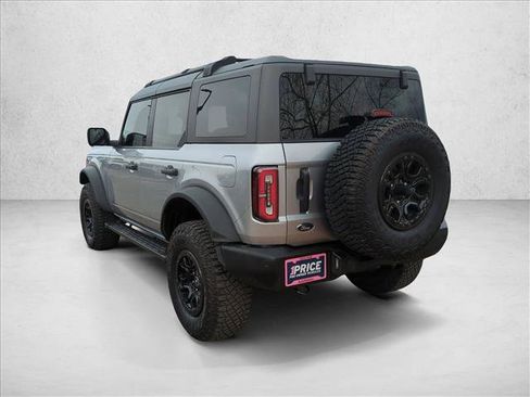 Used 2023 Ford Bronco Wildtrak image 8
