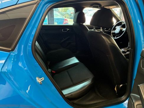 Used 2022 Honda Civic Sport image 28