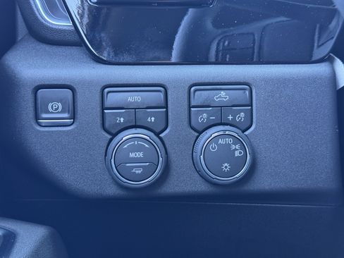 New 2026 Chevrolet Silverado 1500 LT image 24