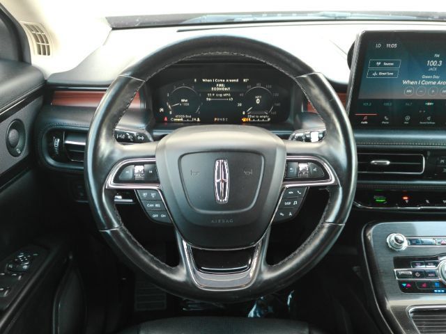 Used 2021 Lincoln Nautilus Reserve AWD/4WD image 36