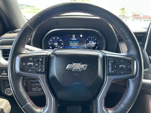 Used 2023 Chevrolet Suburban RST w/ Sport Performance Package image 26