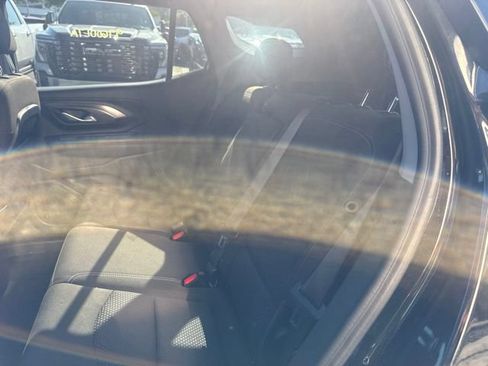 Used 2024 GMC Terrain SLE AWD/4WD image 19
