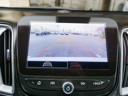 Used 2024 Chevrolet Malibu LT FWD image 23