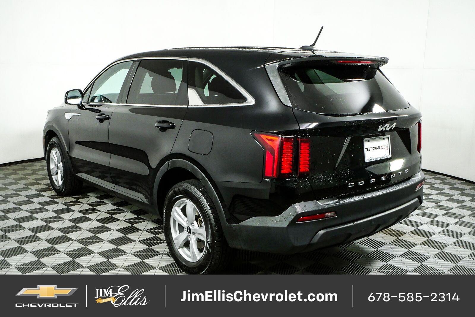 Used 2022 Kia Sorento LX AWD/4WD image 30