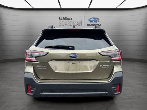 Used 2022 Subaru Outback Premium image 6