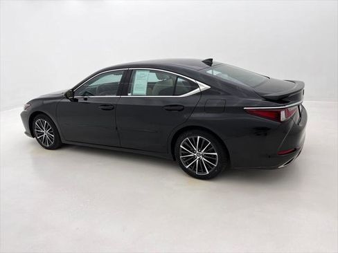 Certified 2022 Lexus ES 350 w/ Premium Package image 14