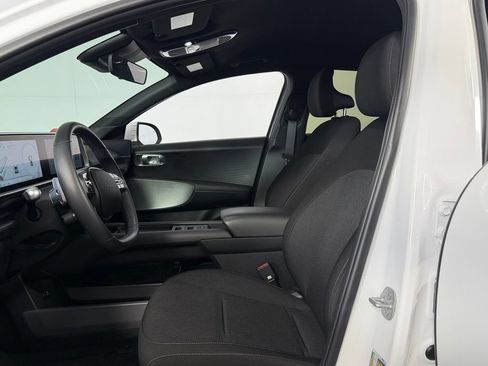 Used 2025 Hyundai Ioniq 6 SE RWD image 22