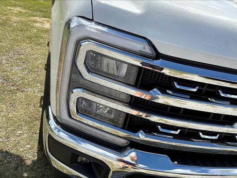 New 2026 Ford F350 Lariat image 13