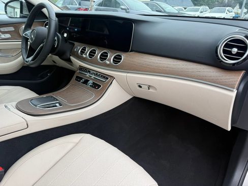 Used 2022 Mercedes-Benz E 350 4MATIC Sedan image 14