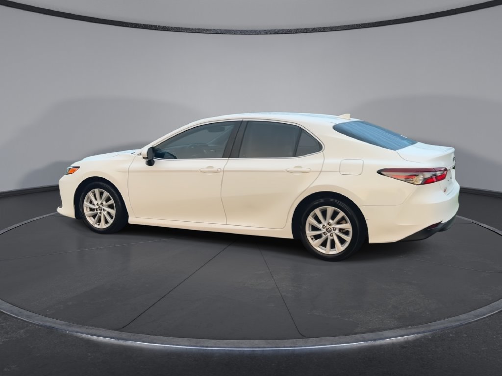 Used 2023 Toyota Camry LE FWD image 6