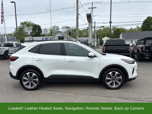 Certified 2024 Ford Escape Platinum AWD/4WD image 8