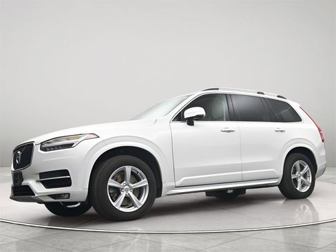 Used 2019 Volvo XC90 T5 Momentum image 21