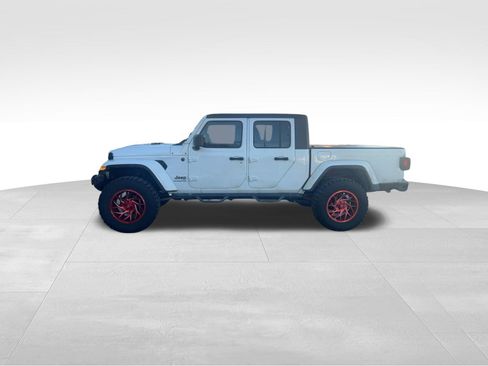 Certified 2022 Jeep Gladiator Sport image 5