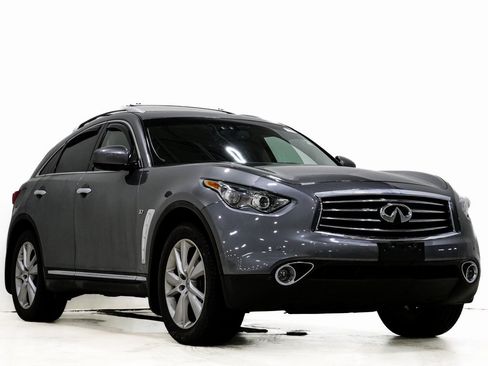 Used 2015 INFINITI QX70 AWD w/ Premium Package image 1