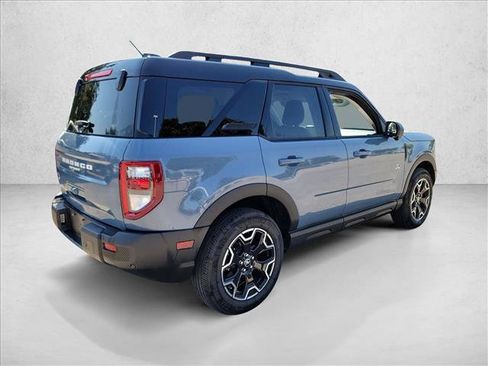 Used 2025 Ford Bronco Sport Outer Banks w/ Outer Banks Tech Package+ AWD/4WD image 5