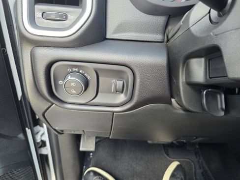 Used 2025 RAM 2500 Big Horn image 14