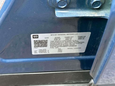 Used 2024 Cadillac XT4 Premium Luxury image 19