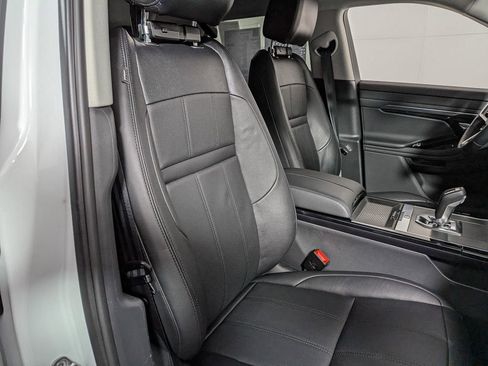 Used 2022 Land Rover Range Rover Evoque S image 34