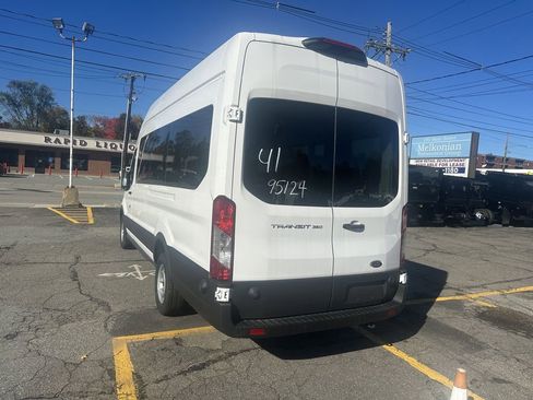Used 2024 Ford Transit 350 Base image 7
