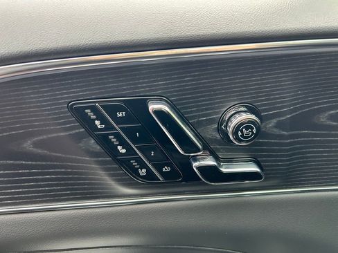 Used 2024 Cadillac Lyriq Sport image 53