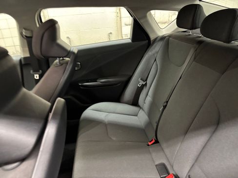Used 2025 Kia K4 FWD image 35