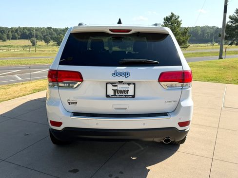Used 2018 Jeep Grand Cherokee Limited RWD image 5
