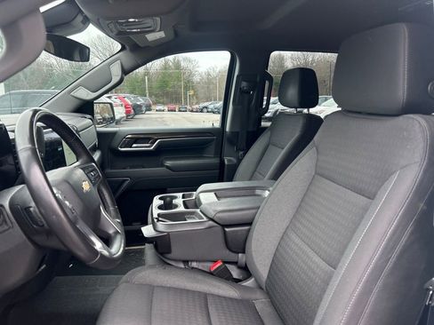 Used 2022 Chevrolet Silverado 1500 LT w/ Z71 Off-Road Package image 12