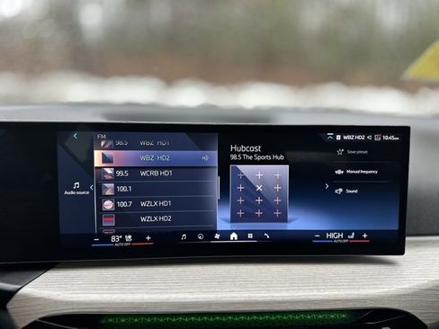 Used 2025 BMW 330i xDrive 330i xDrive image 12