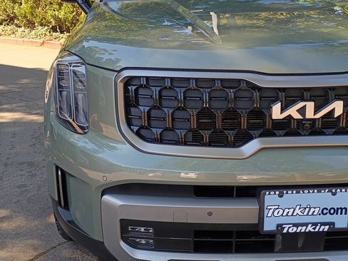 Used 2023 Kia Telluride SX Prestige X-Line AWD/4WD image 11