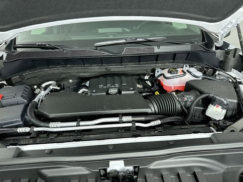 New 2026 Chevrolet Silverado 1500 Custom AWD/4WD image 30