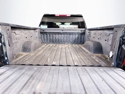 Used 2022 Chevrolet Silverado 1500 Custom image 33