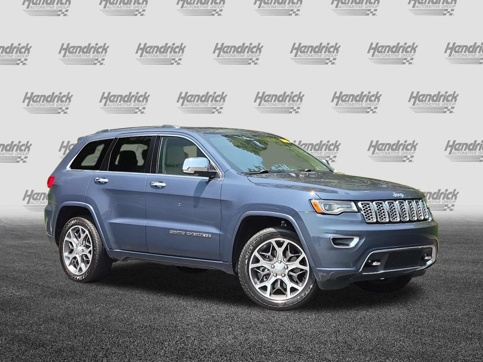 Used 2021 Jeep Grand Cherokee Overland AWD/4WD image 2