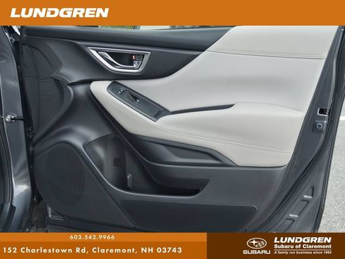 Used 2023 Subaru Forester Premium AWD/4WD image 8