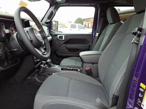 New 2026 Jeep Gladiator Sport image 7